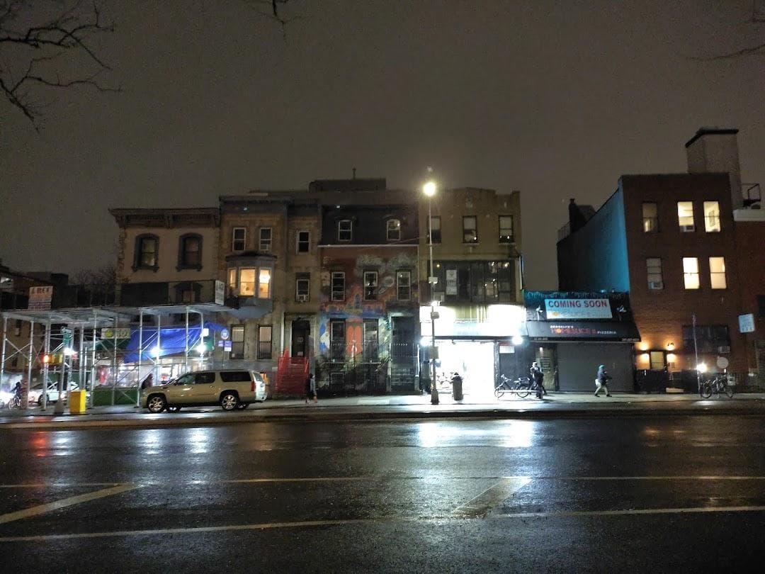 Brooklyn, NY (Atlantic Terminal Area - 4th Ave between Pacific and Dean St. Bus will stop at the B37 bus stop in front of 42 4th Avenue.) photo 5
