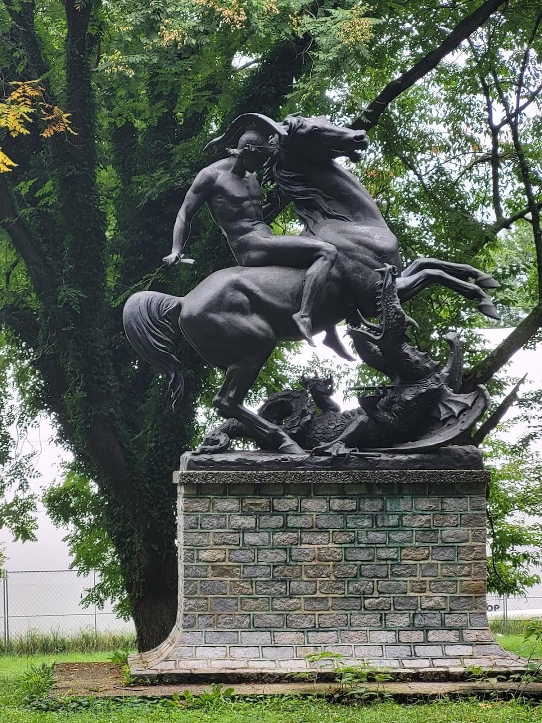 West Fairmount Park photo 1