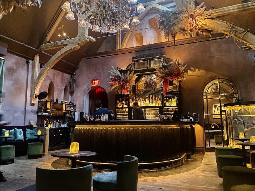 Chapel Bar photo 1