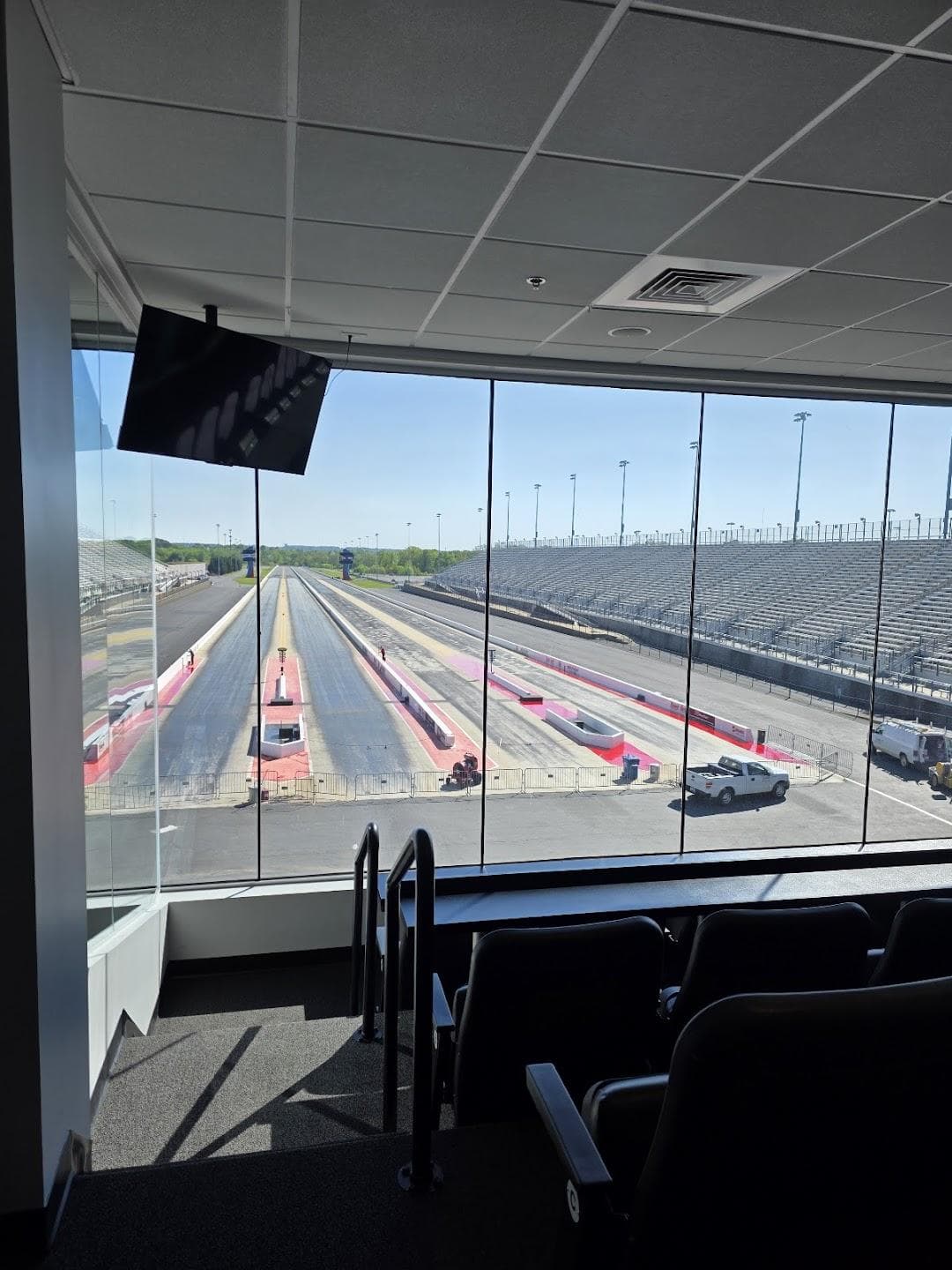 zMAX Dragway photo 2