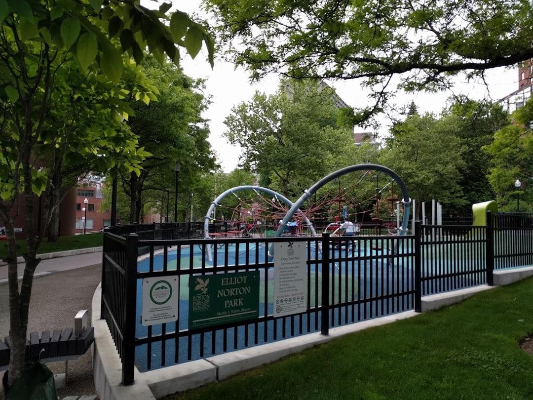 Elliot Norton Park photo 6