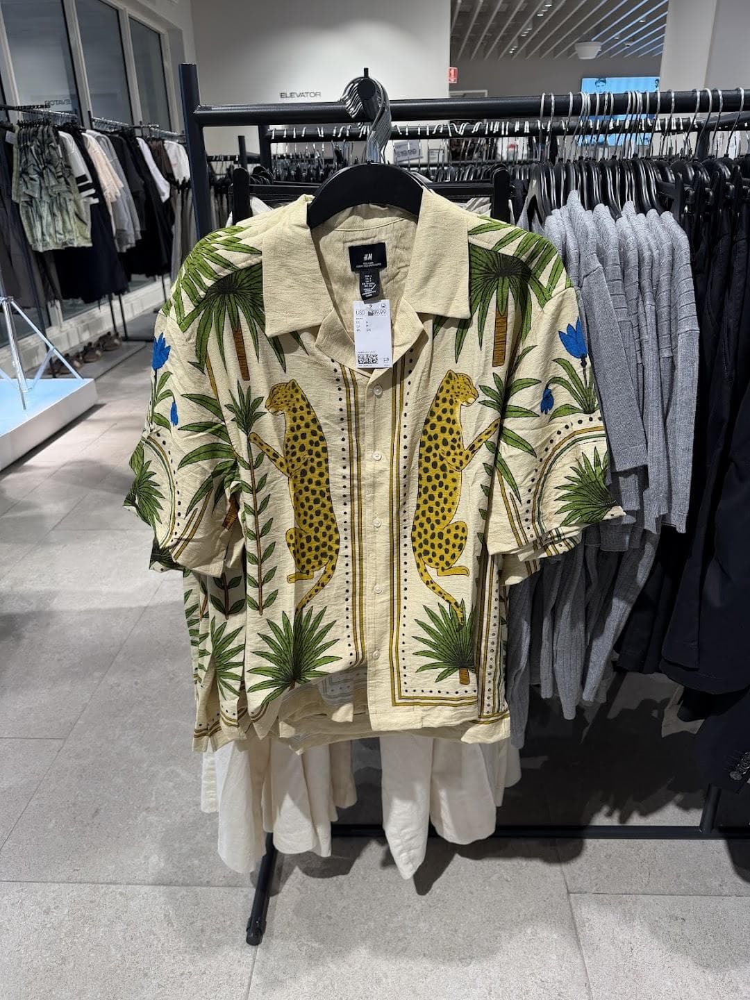 H&M photo 4