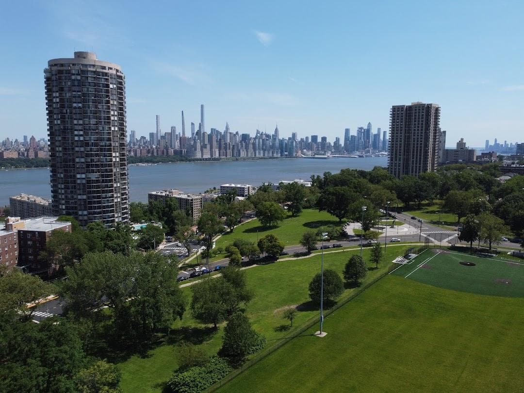 James J. Braddock North Hudson County Park photo 1