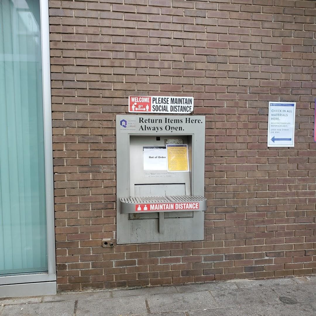 Queens Public Library at East Elmhurst photo 1