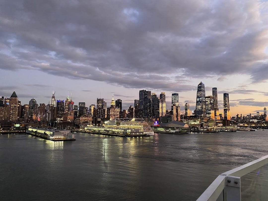 Manhattan Cruise Terminal photo 3