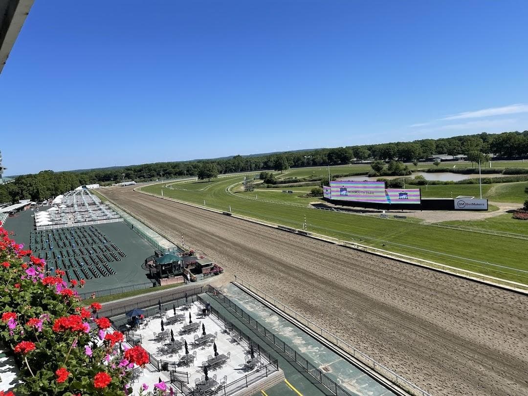 Monmouth Park photo 6