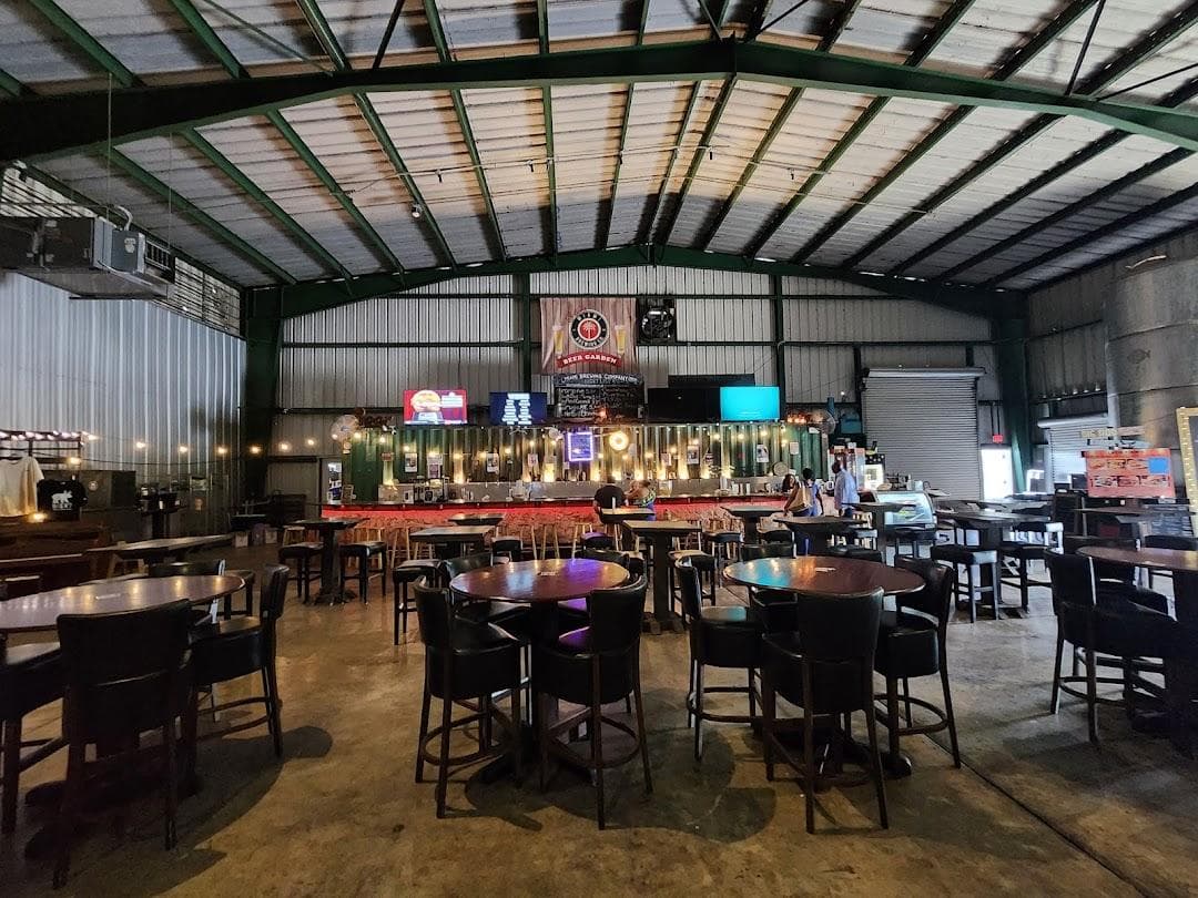 Schnebly Redland's Winery & Brewery photo 2