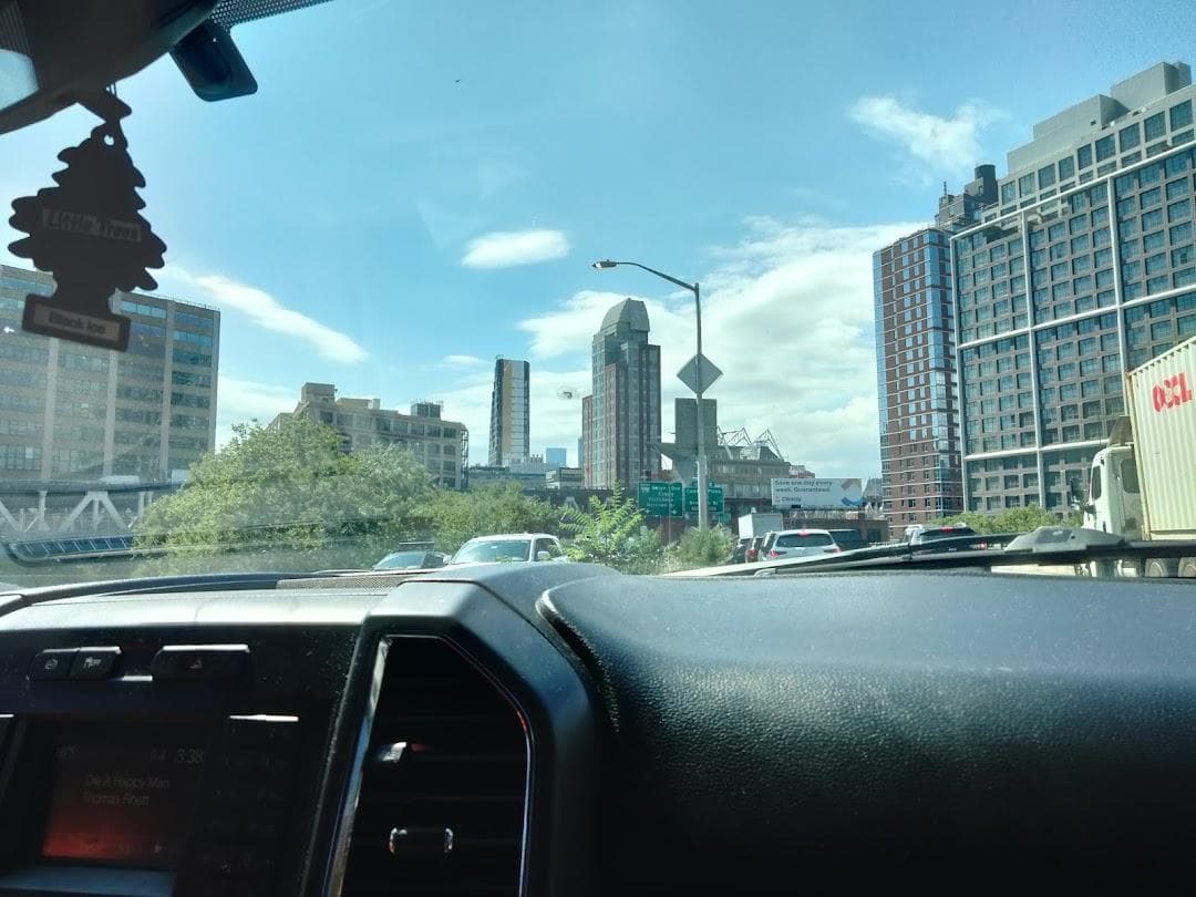Brooklyn-Queens Expressway photo 5
