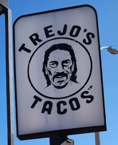 Trejo's Tacos - La Brea Ave photo 5