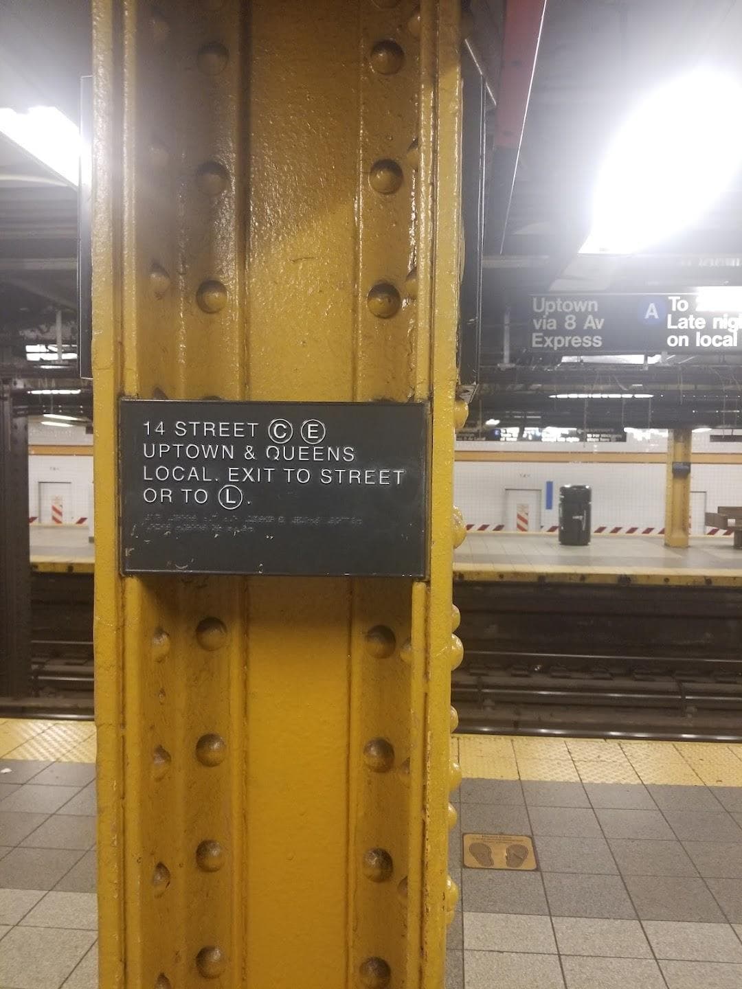 W 14 St/8 Av photo 3