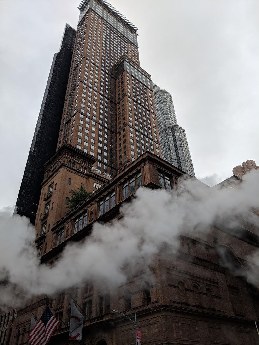 57 St-7 Av photo 2