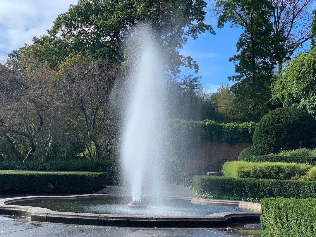 Conservatory Garden photo 1