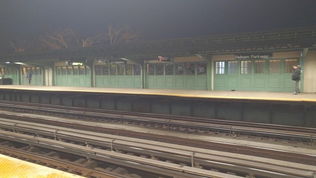 White Plains Road photo 1