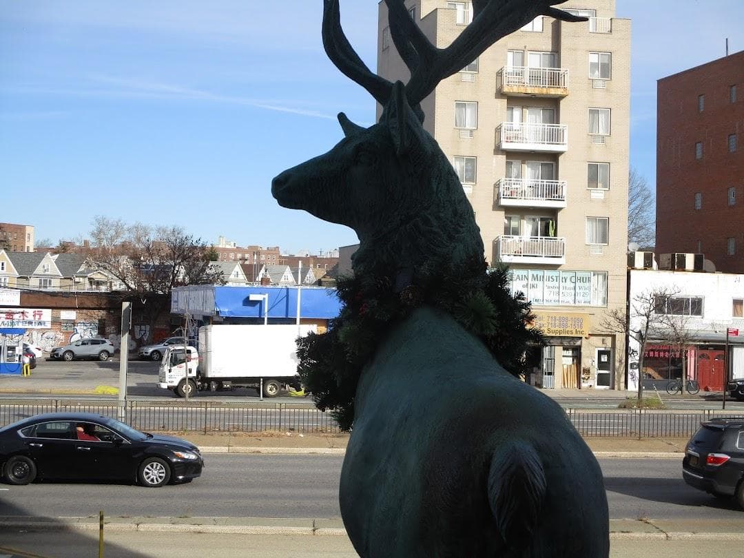Elmhurst photo 1