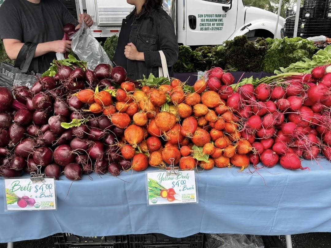 Down to Earth Larchmont Farmers Market photo 4