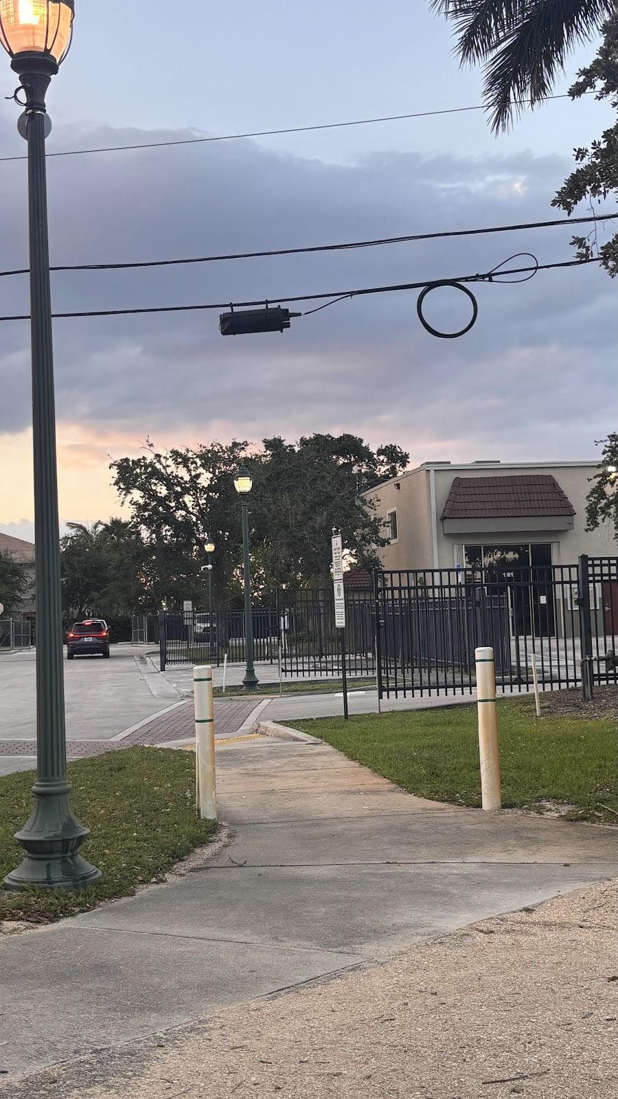 Oakland Park Library photo 6