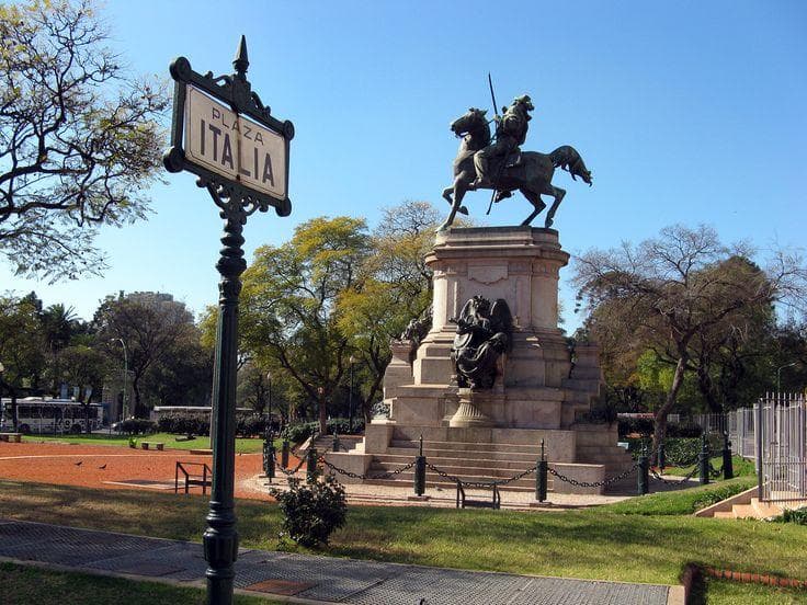 Garibaldi Plaza photo 3