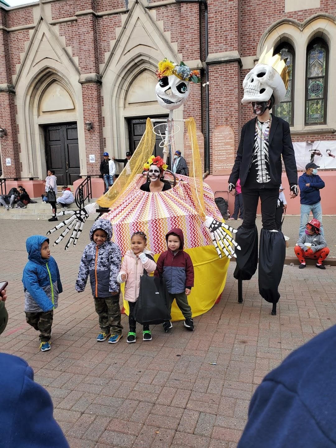 Father Gigante Plaza photo 2
