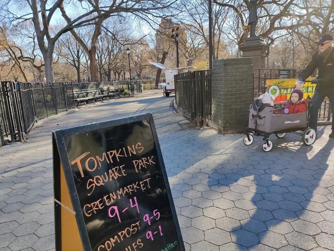 Tompkins Square Park Greenmarket photo 3