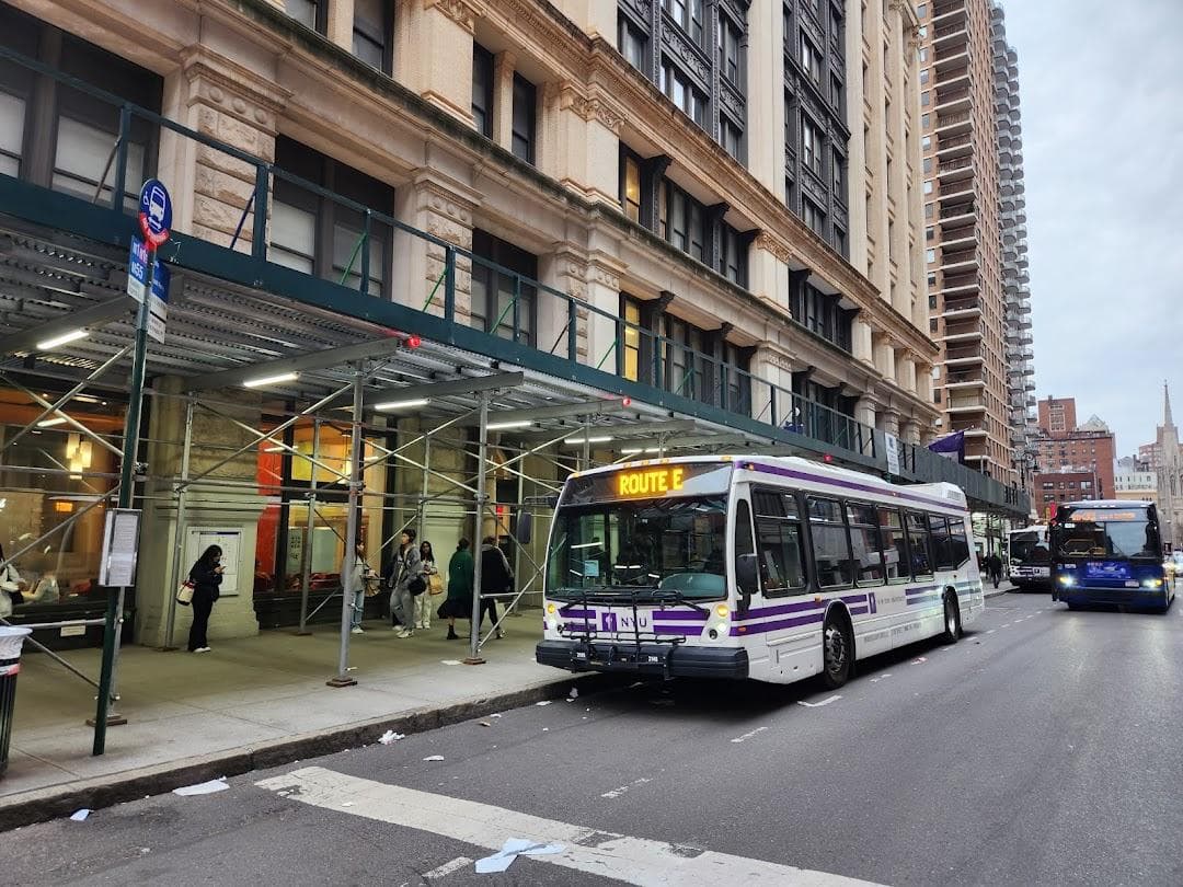 Broadway/Waverly Pl