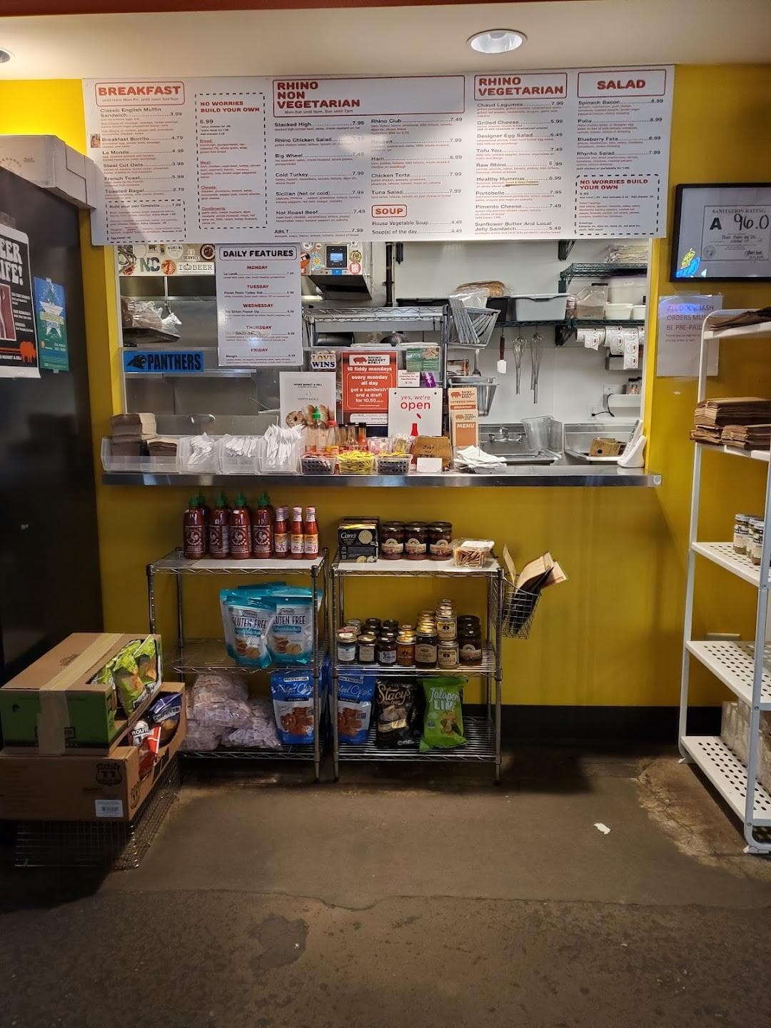 Rhino Market & Deli photo 5