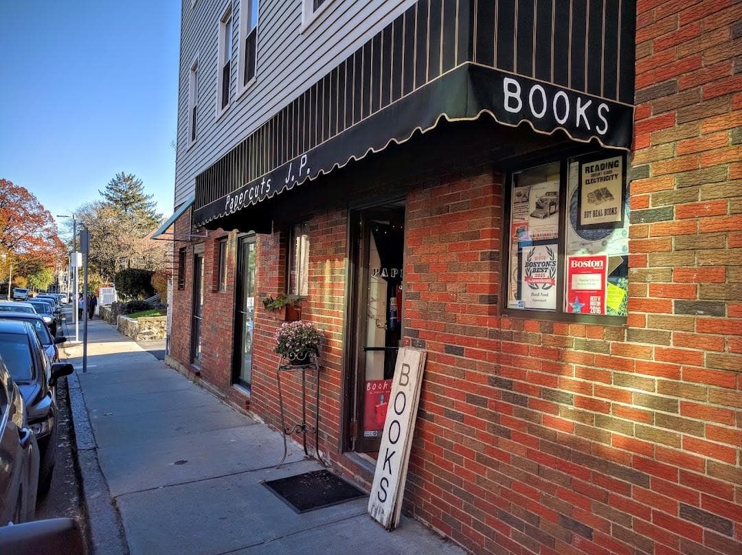 Papercuts Bookshop photo 6