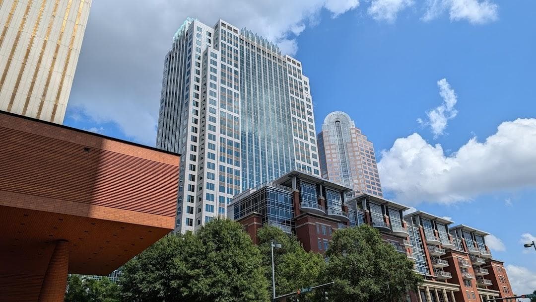 Three Wells Fargo Center photo 4