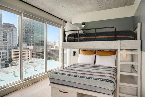 Moxy Charlotte Downtown photo 2