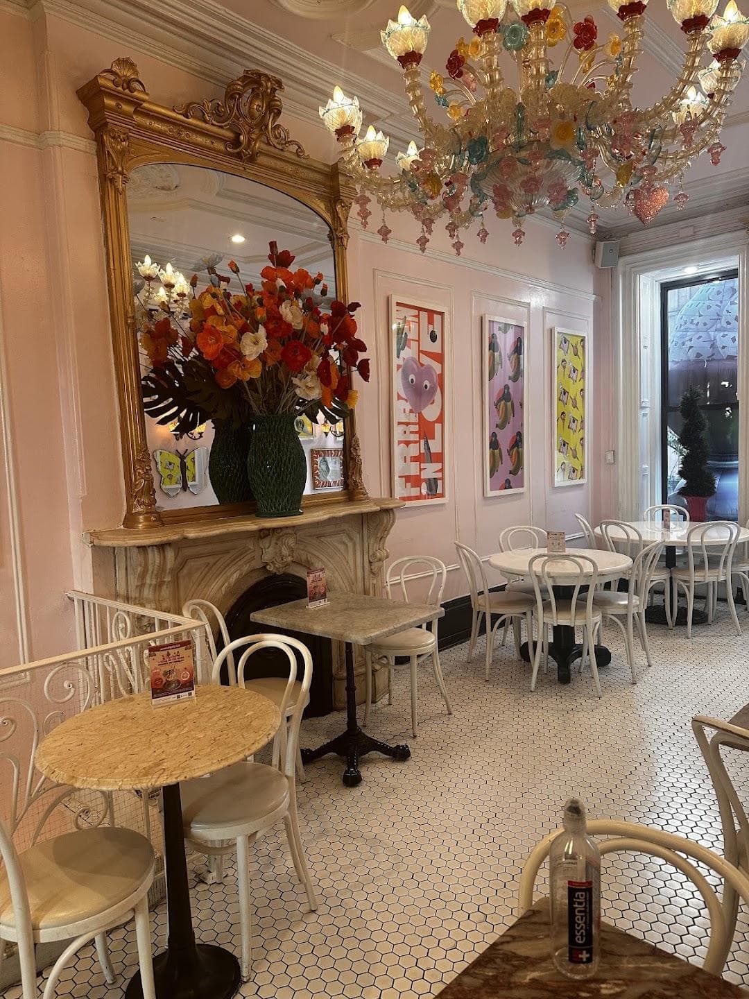 Serendipity 3 photo 1