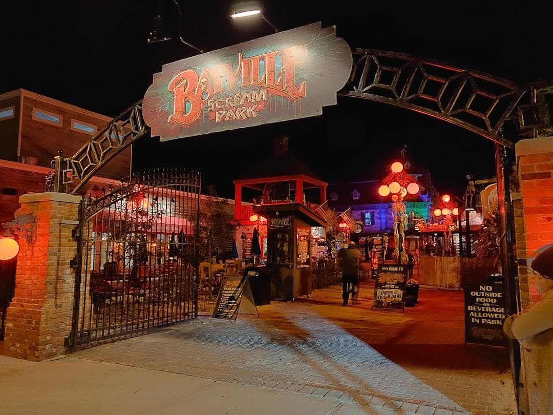 BAYVILLE SCREAM PARK photo 1