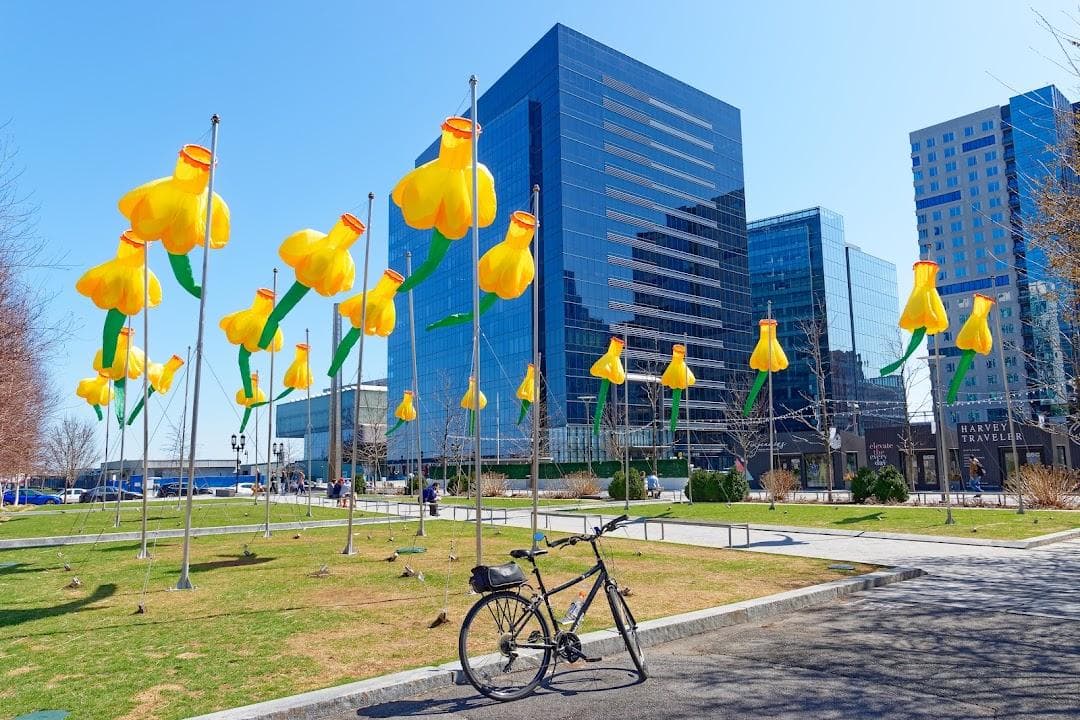 Seaport Common photo 5
