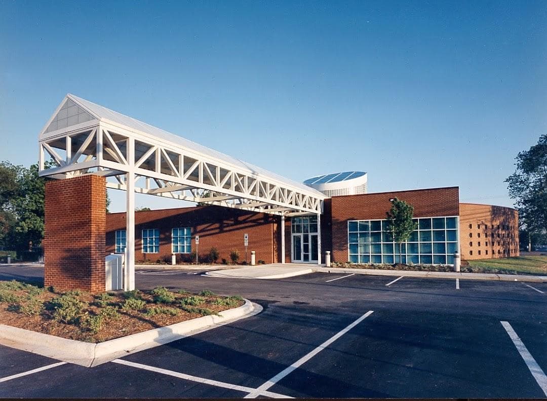 Allegra Westbrooks Regional Library - Beatties Ford Road photo 6