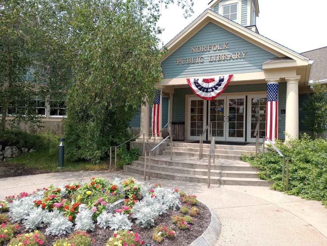 Norfolk Public Library photo 5