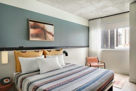 Moxy Charlotte Downtown photo 5
