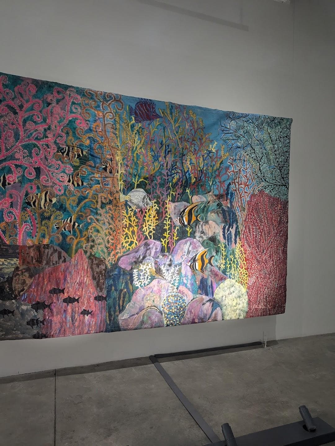 Tina Kim Gallery photo 4