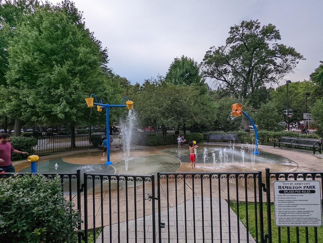 Hamilton Park photo 4
