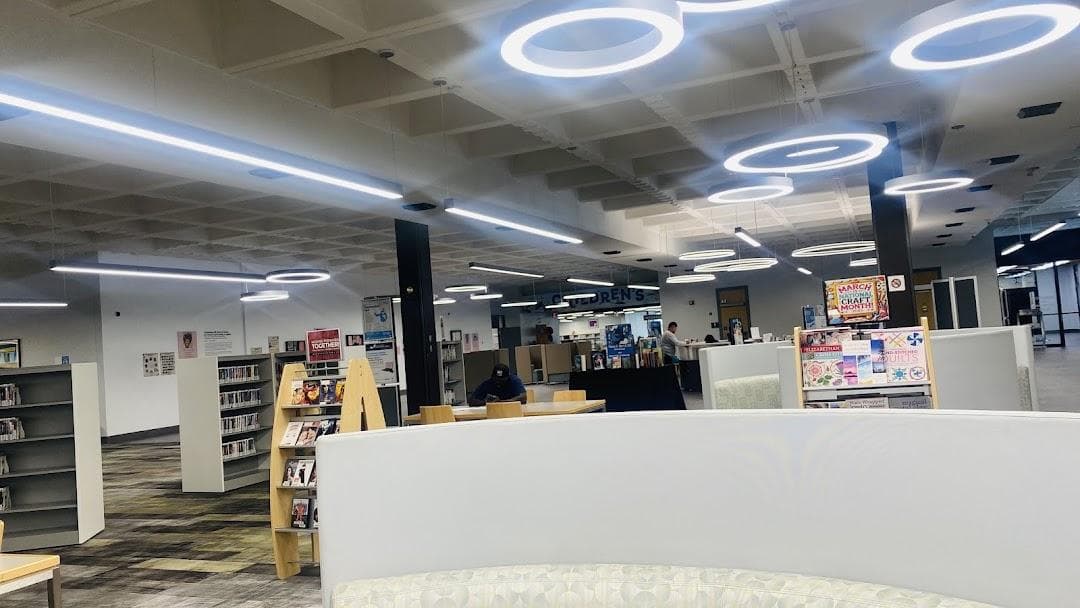 North Dade Regional Library photo 3