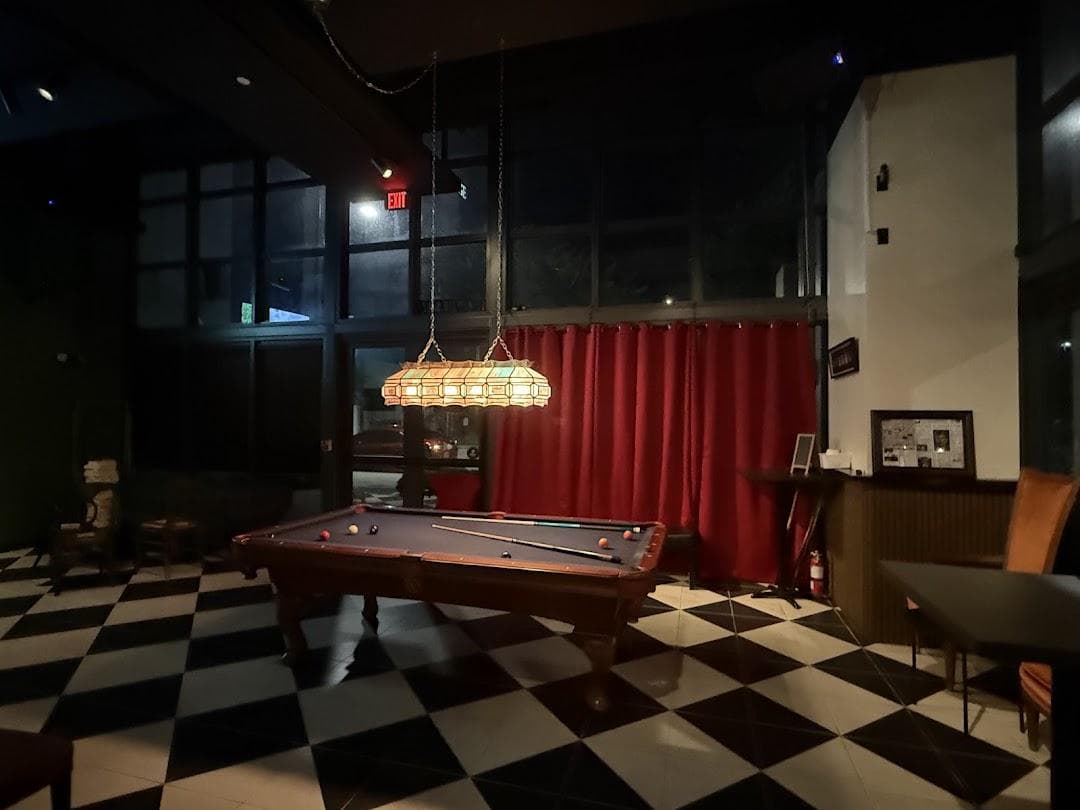 The Leinster | Irish Pub photo 2