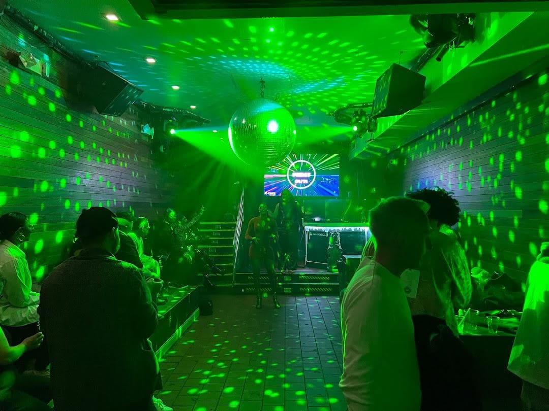 Ritz Bar and Lounge photo 2