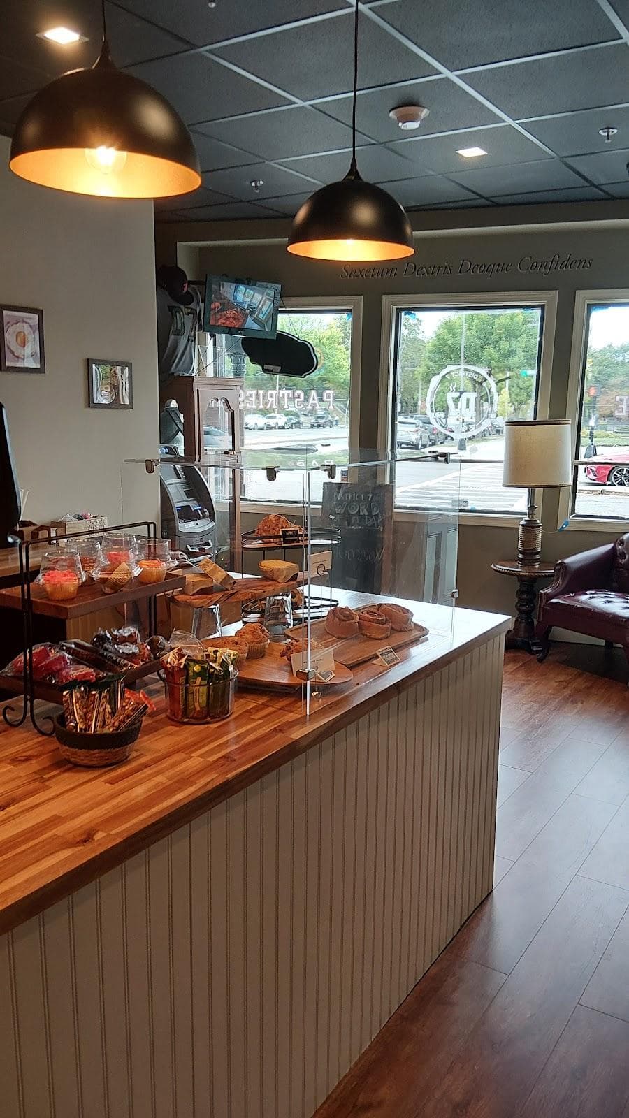District 7 Cafe photo 3