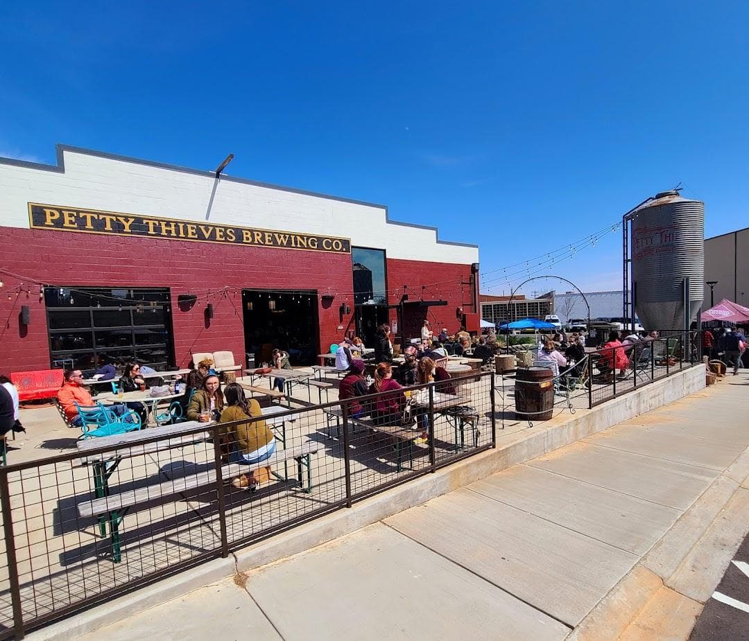 Petty Thieves Brewing Co photo 6