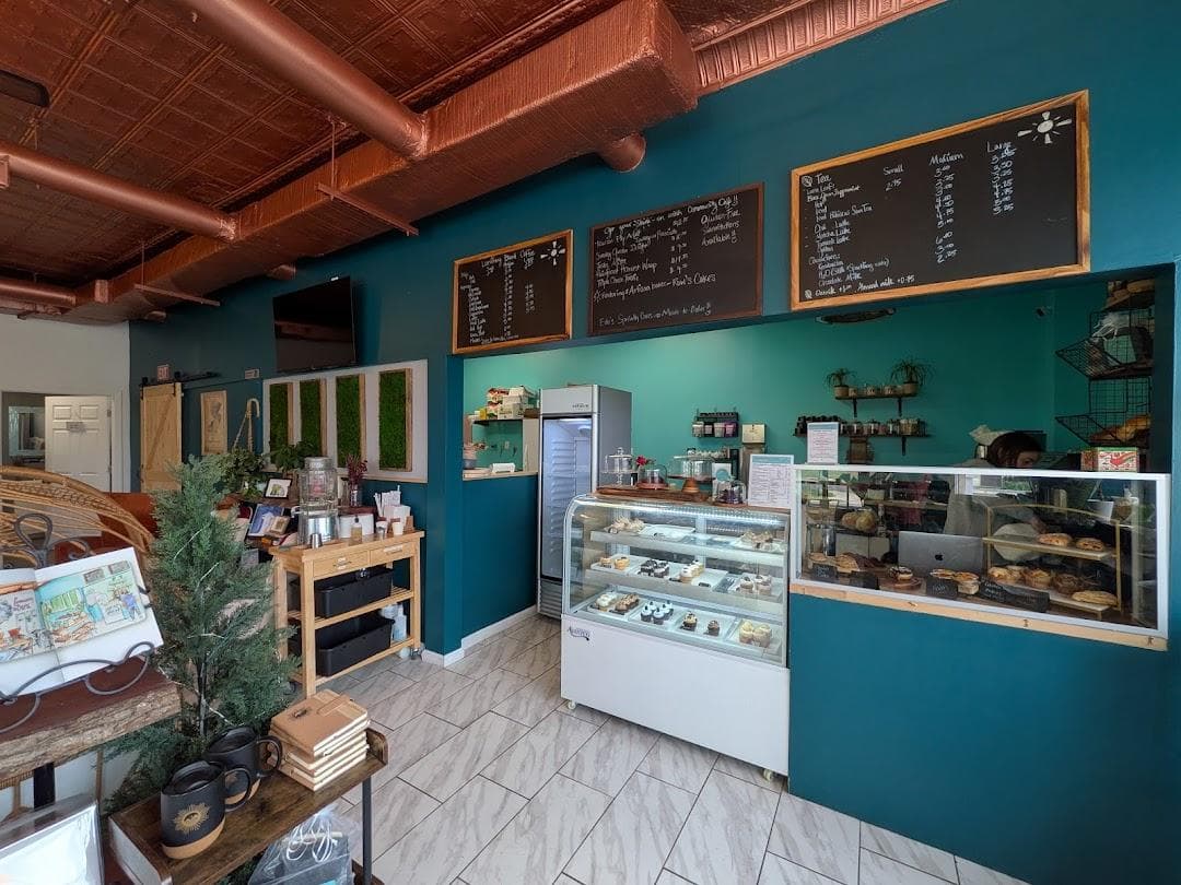 Edo's Cakes/cafe photo 2