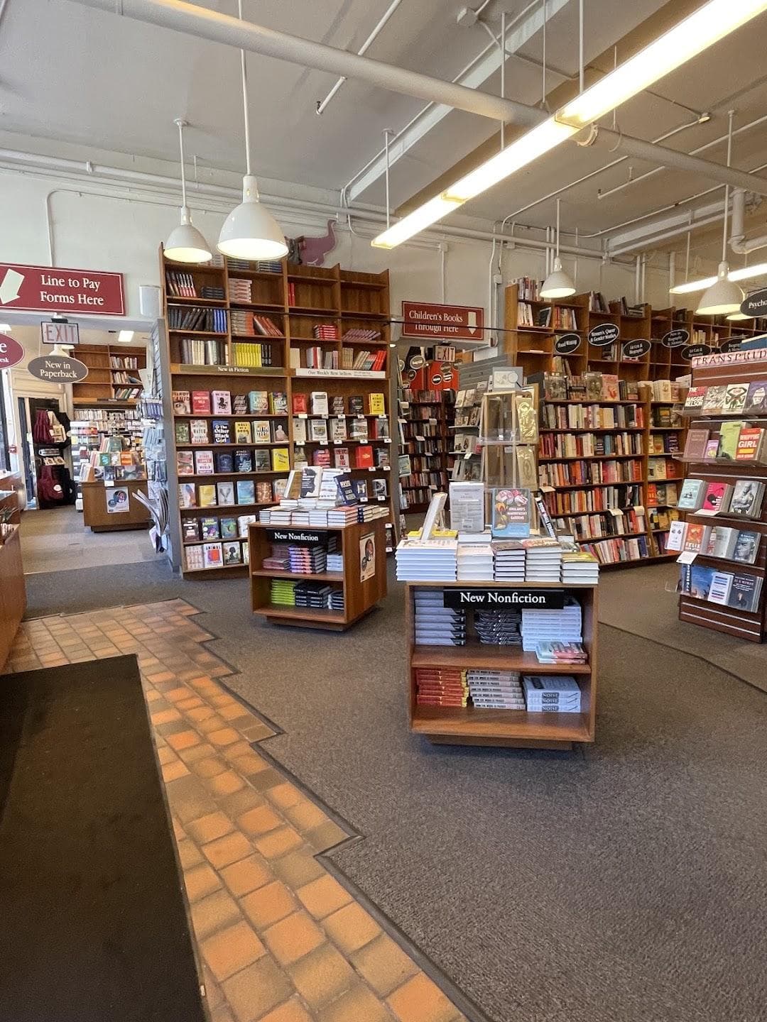 Harvard Book Store photo 5