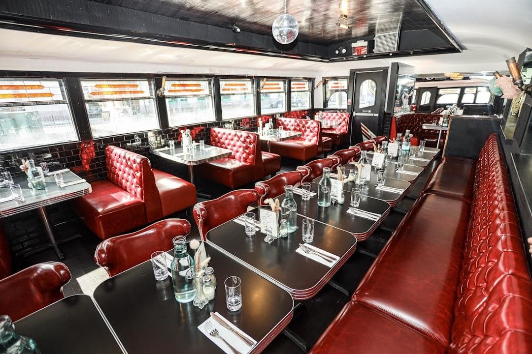 Rosebud Bar & Kitchen photo 3