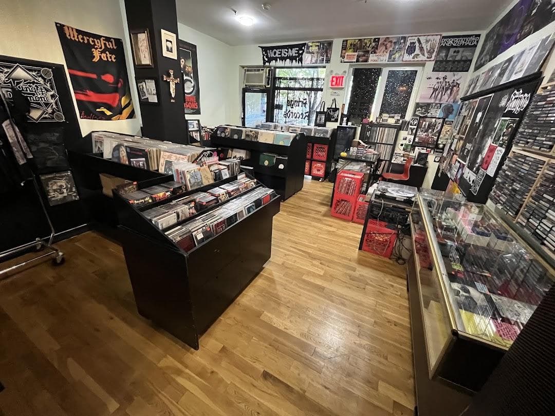Fringe Records NYC photo 2