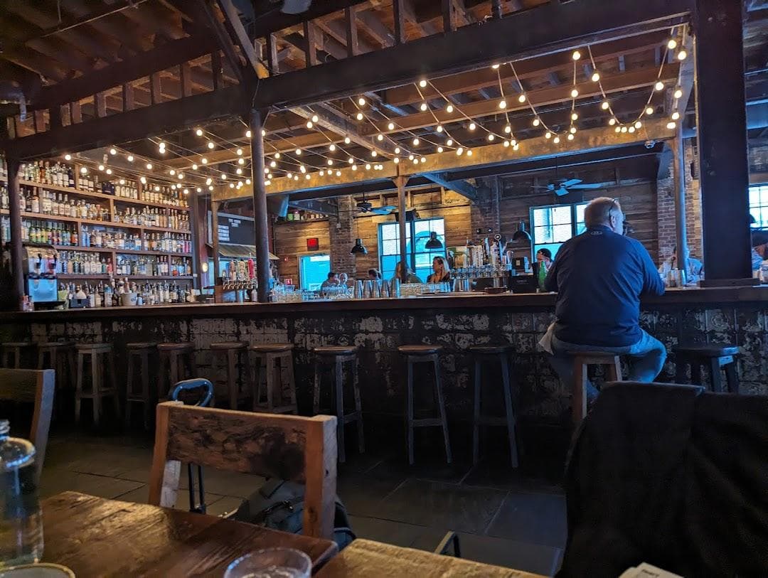 Loco Taqueria & Oyster Bar photo 2