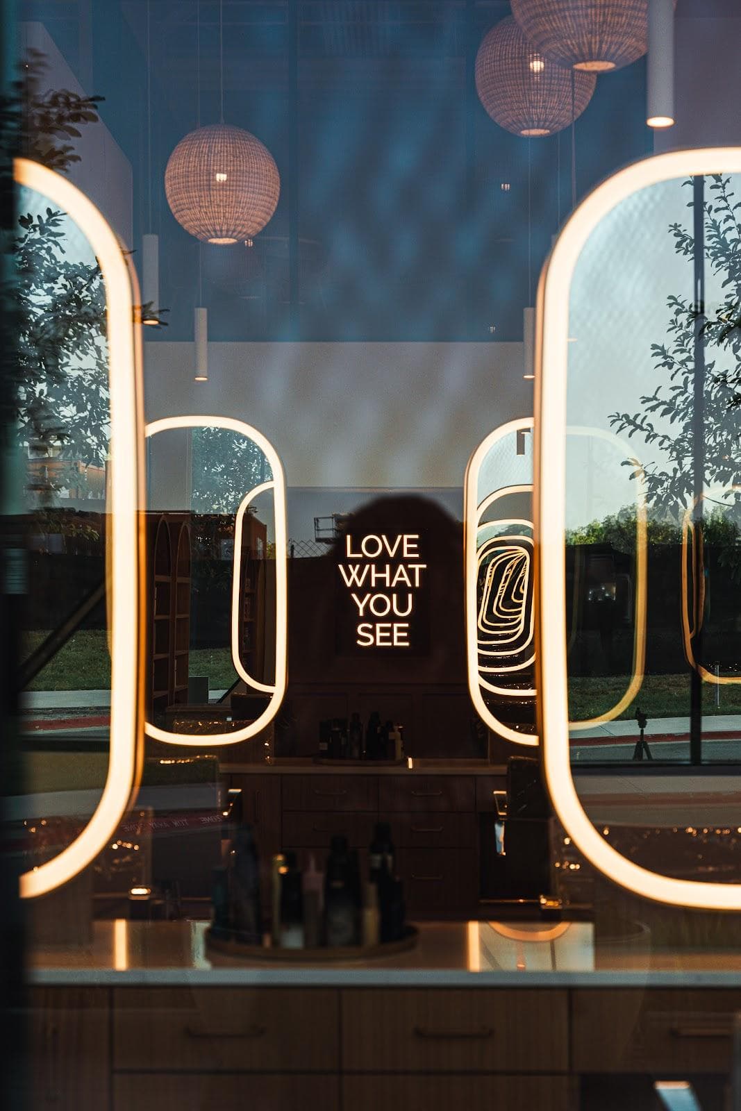 Mirror Mirror Salon - The Grove photo 1