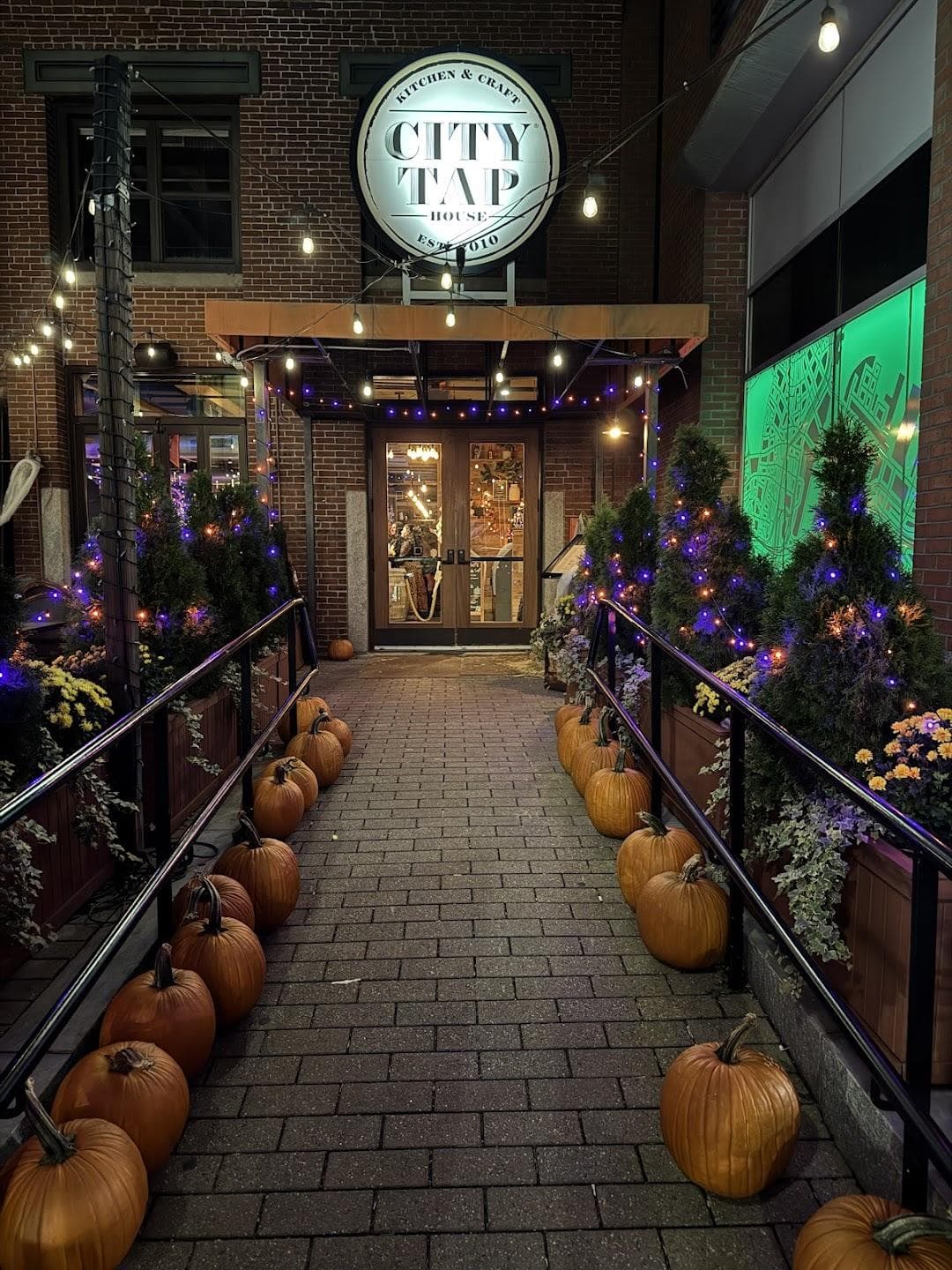 City Tap House Boston photo 3