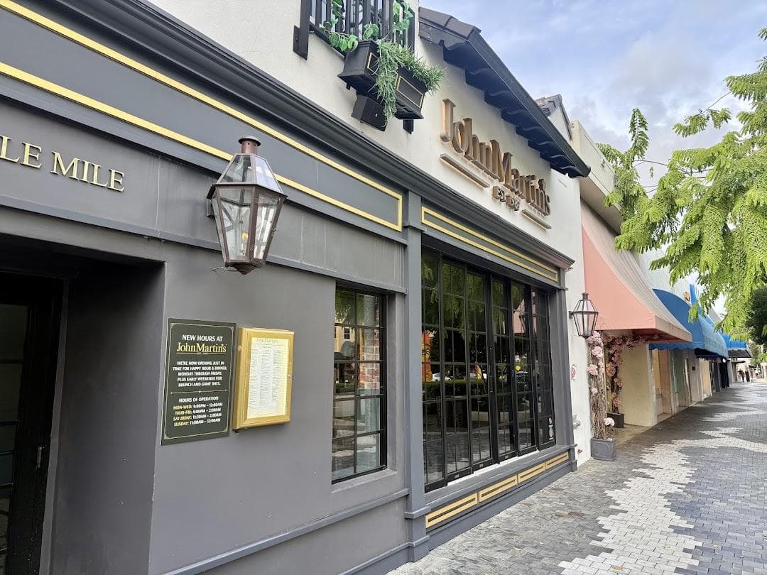 JOHNMARTIN's Restaurant & Bar photo 3