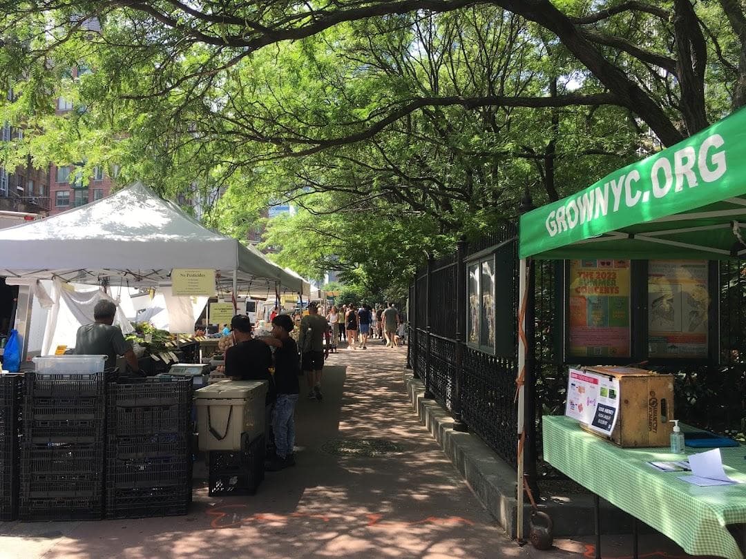 Tribeca Greenmarket photo 2